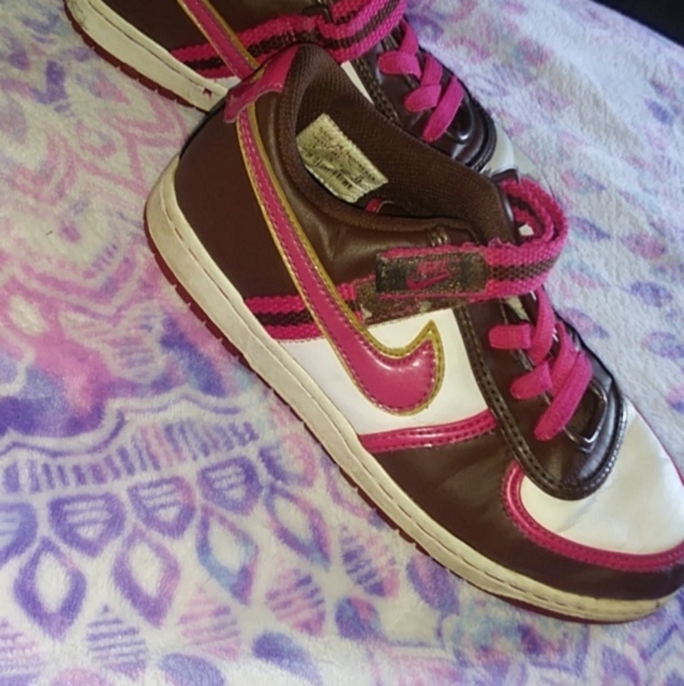 Nike shoes
